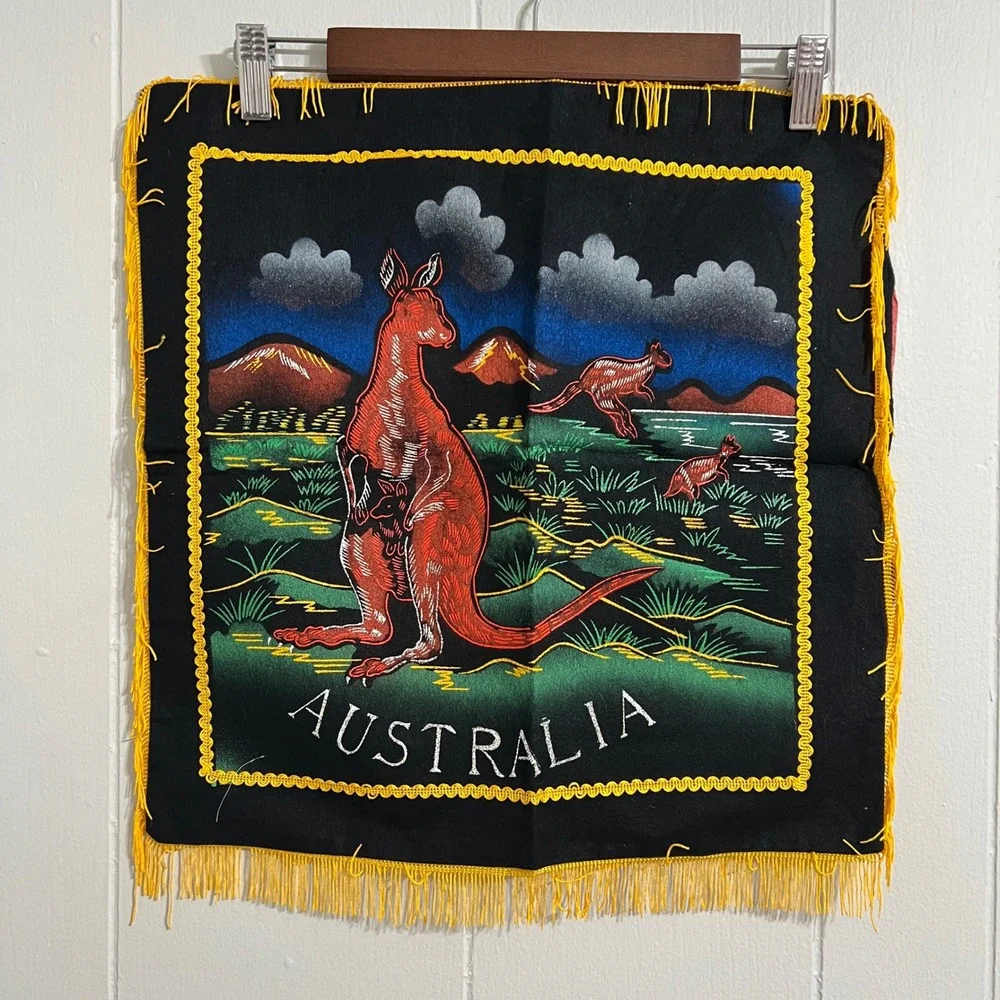 1940s Australian Kangaroo and Koala Fringed Souvenir Velvet Pillowcases‎ Vintage